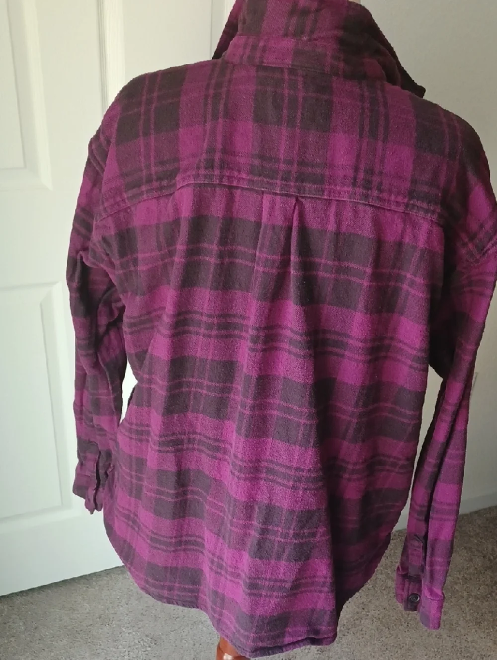 Eddie Bauer Purple and Black Plaid Pullover XL - Picture 3 of 6